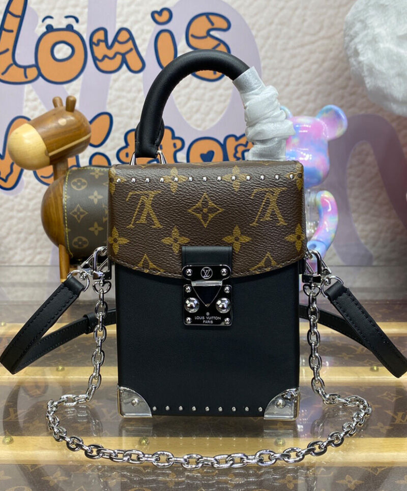 Louis Vuitton Camera Box M12362 Black